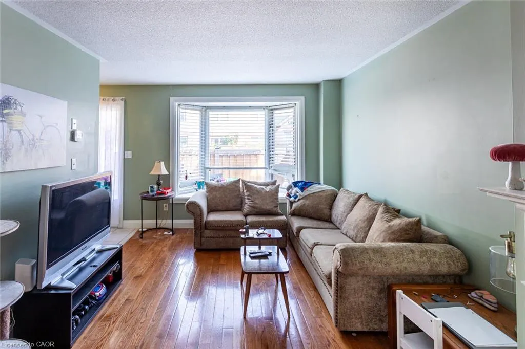 1231 Parkwest Place, #26