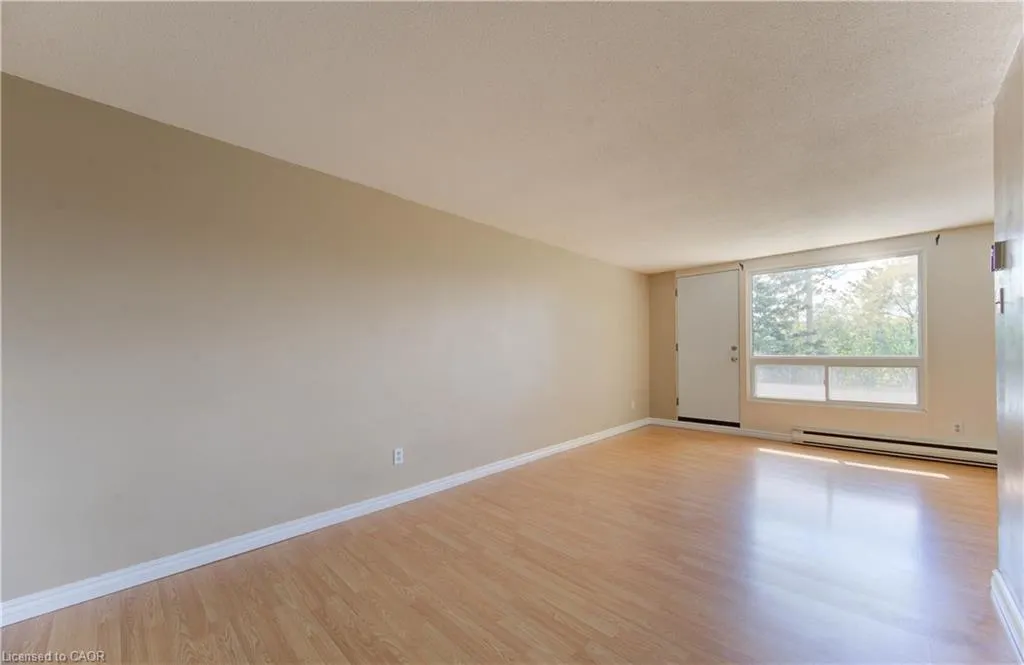 30 Avalon Place, #211