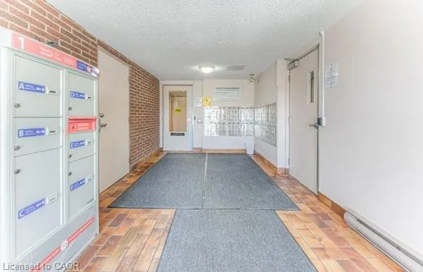 30 Avalon Place, #211