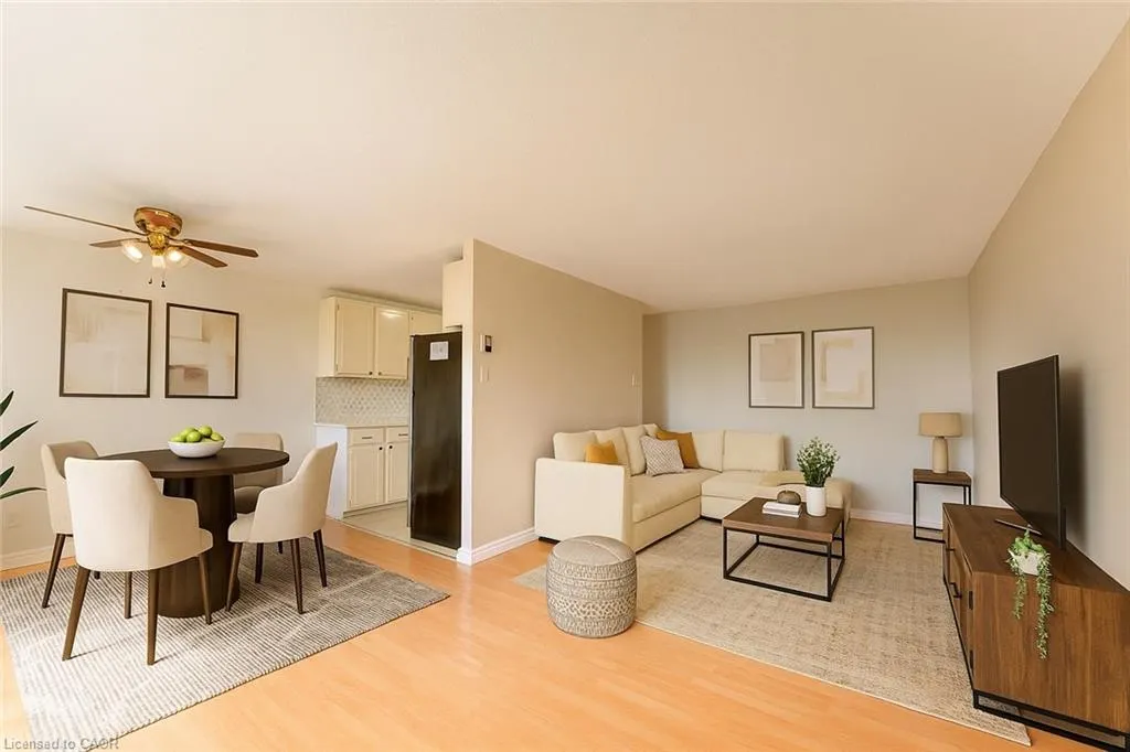 30 Avalon Place, #211