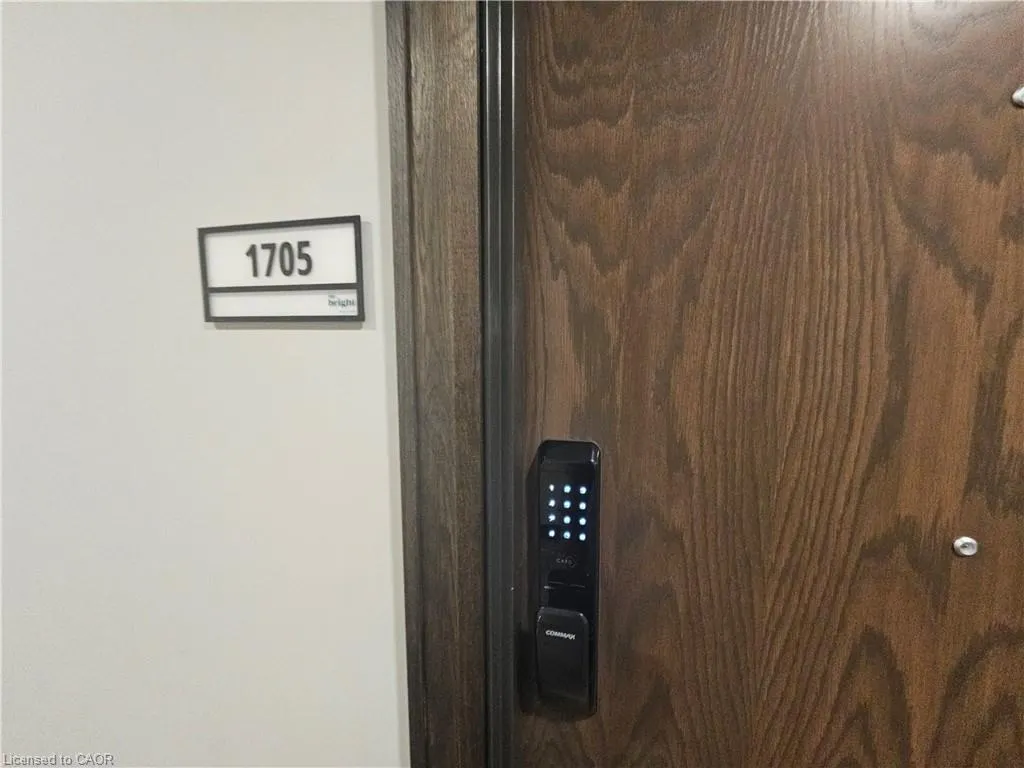 741 King Street W, #1705