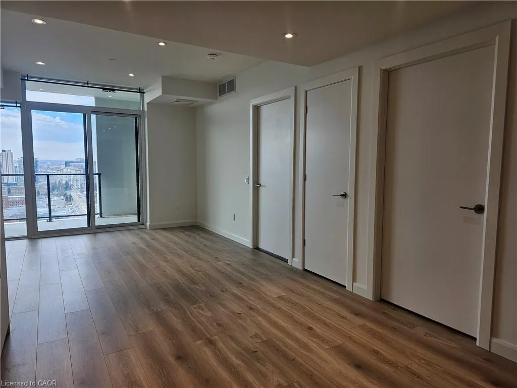 741 King Street W, #1705