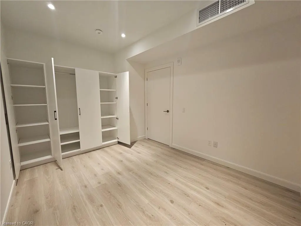 741 King Street W, #1705