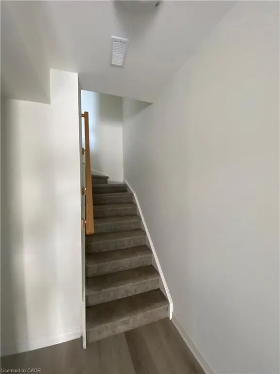 30 Dryden Lane