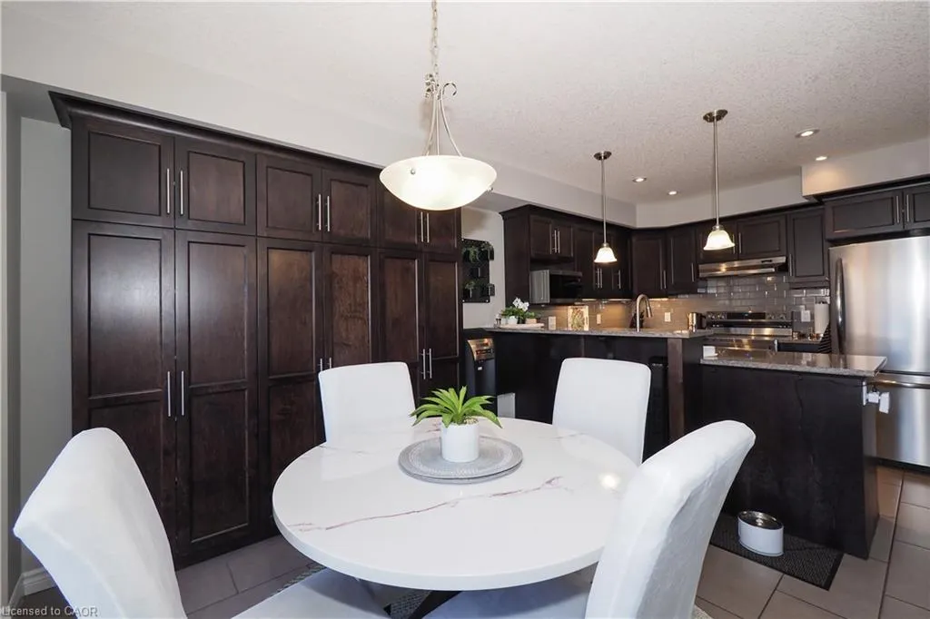 550 Landgren Court
