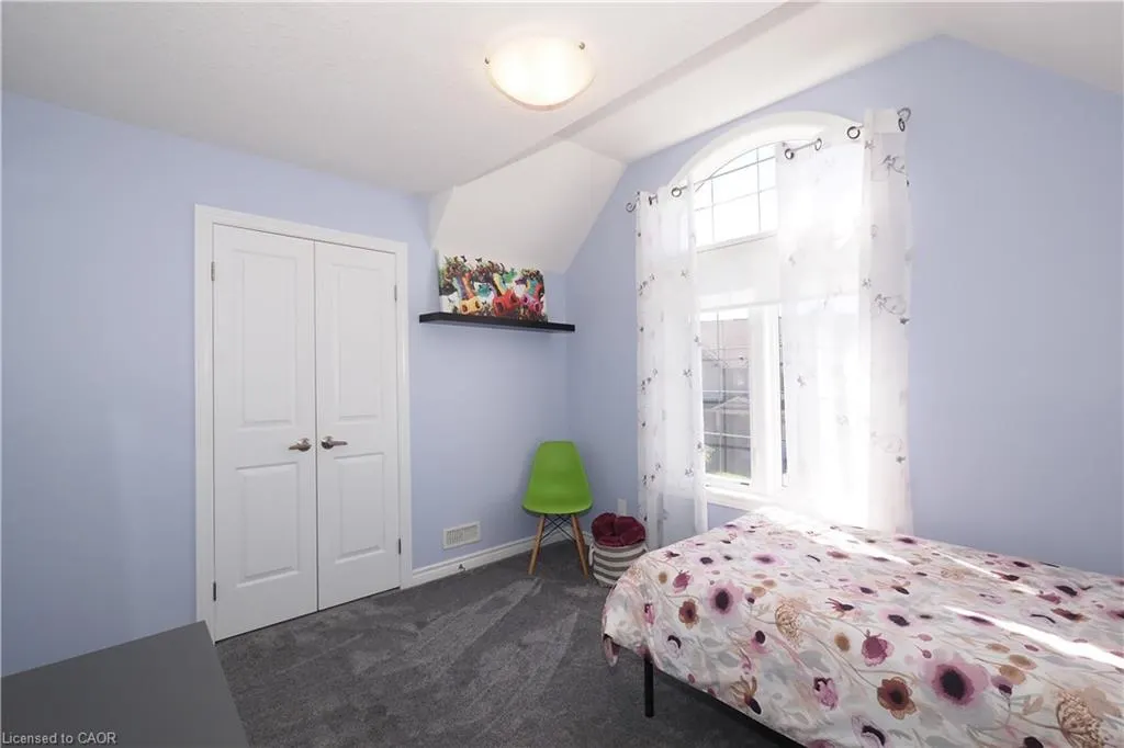 550 Landgren Court