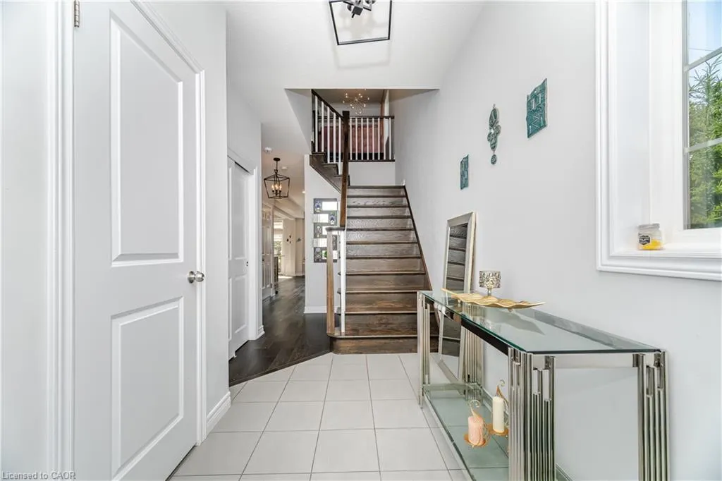 90 Raymond Road, #6