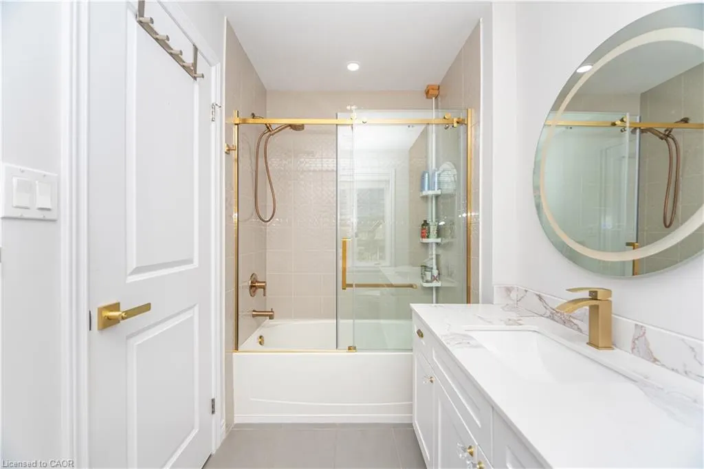 90 Raymond Road, #6