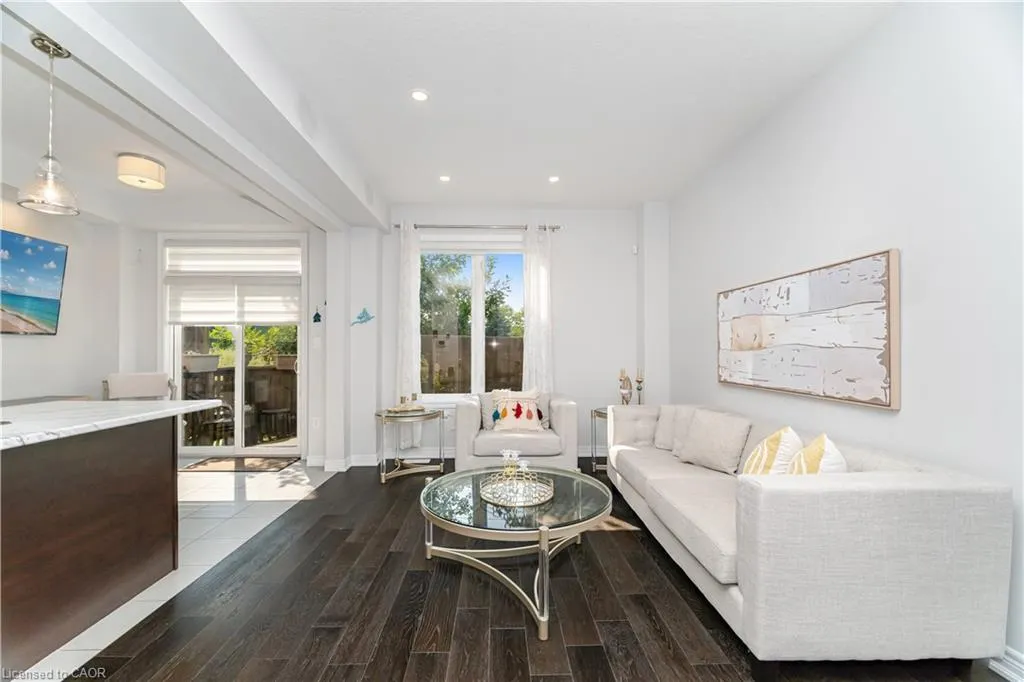 90 Raymond Road, #6