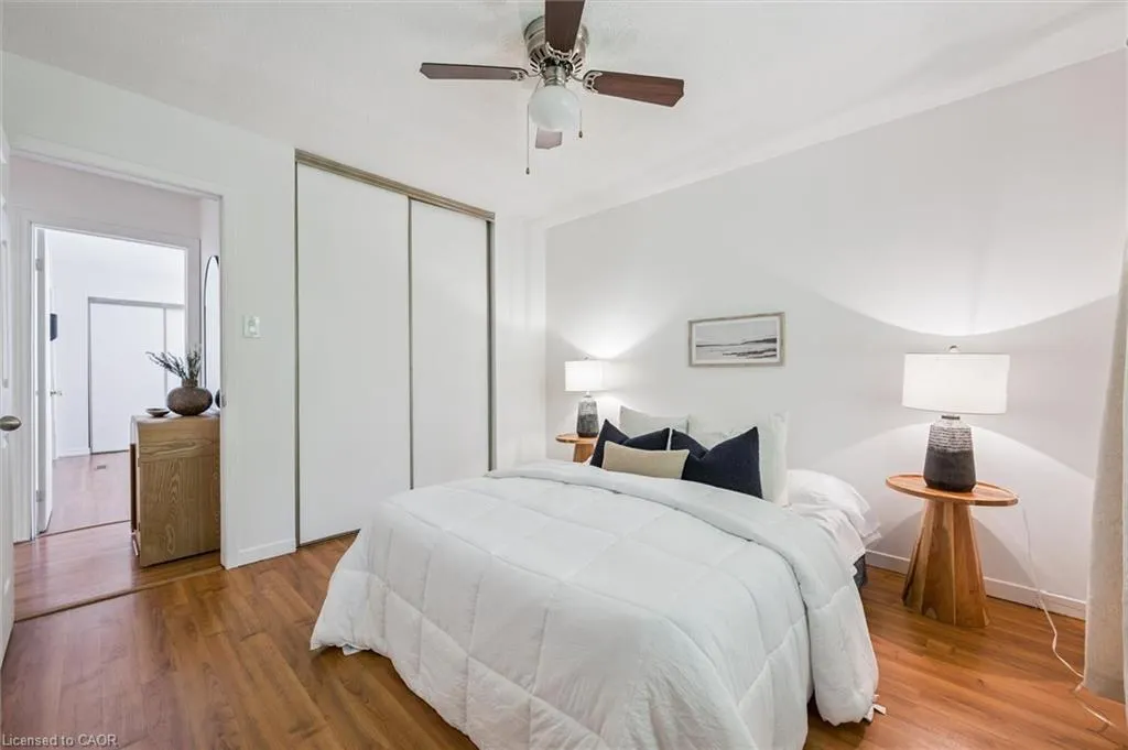 32 Mowat Boulevard, #52