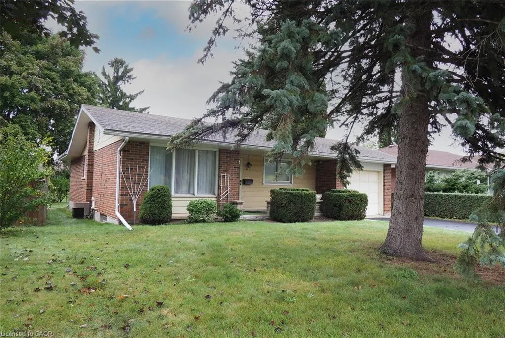 881 Dunbar Road