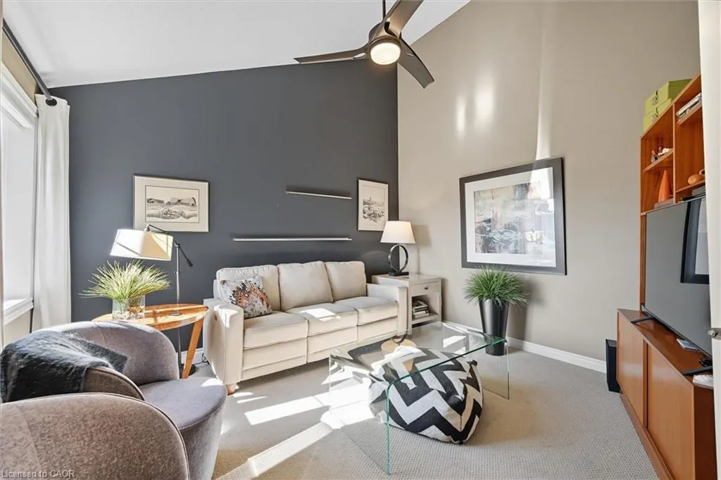 3045 New Street, #41