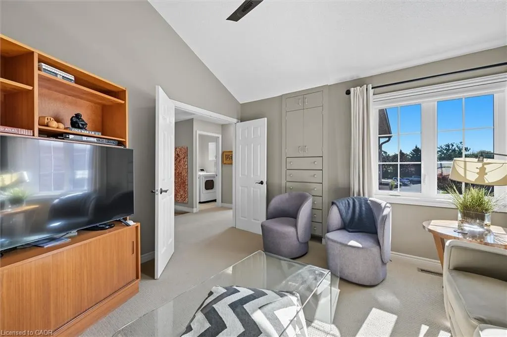 3045 New Street, #41