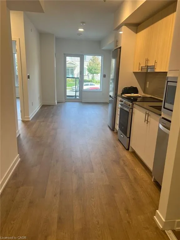 5081 Hurontario Street, #110