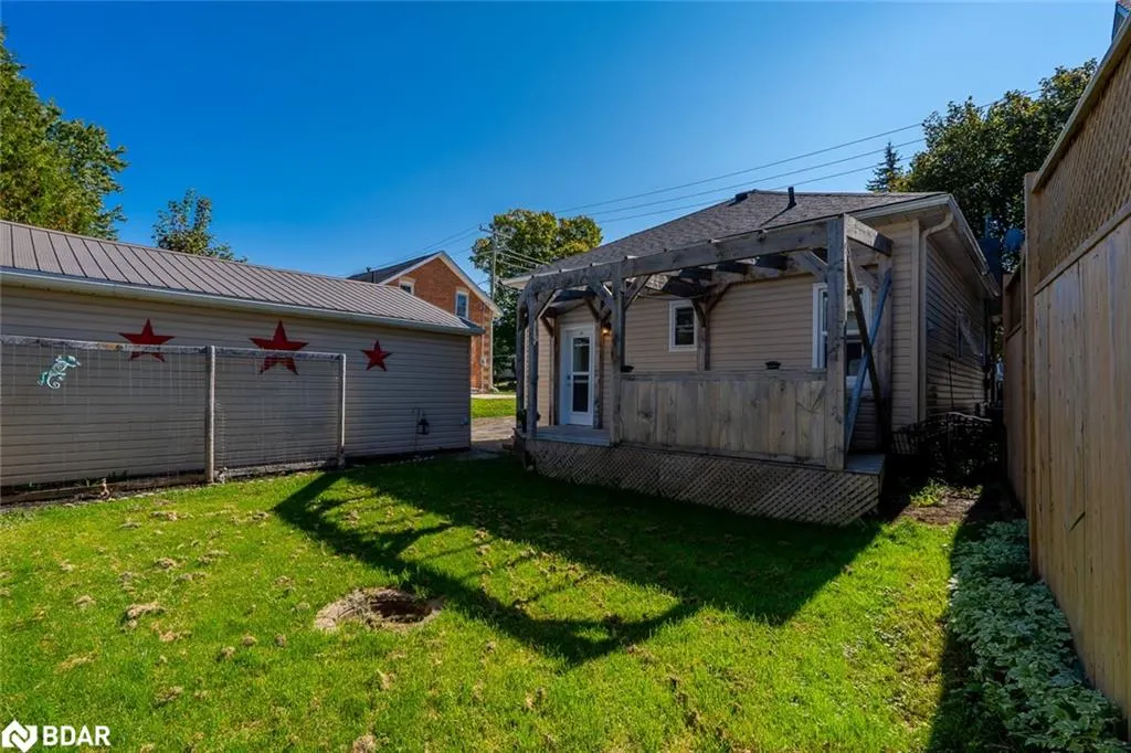 131 Frederick Street East Street