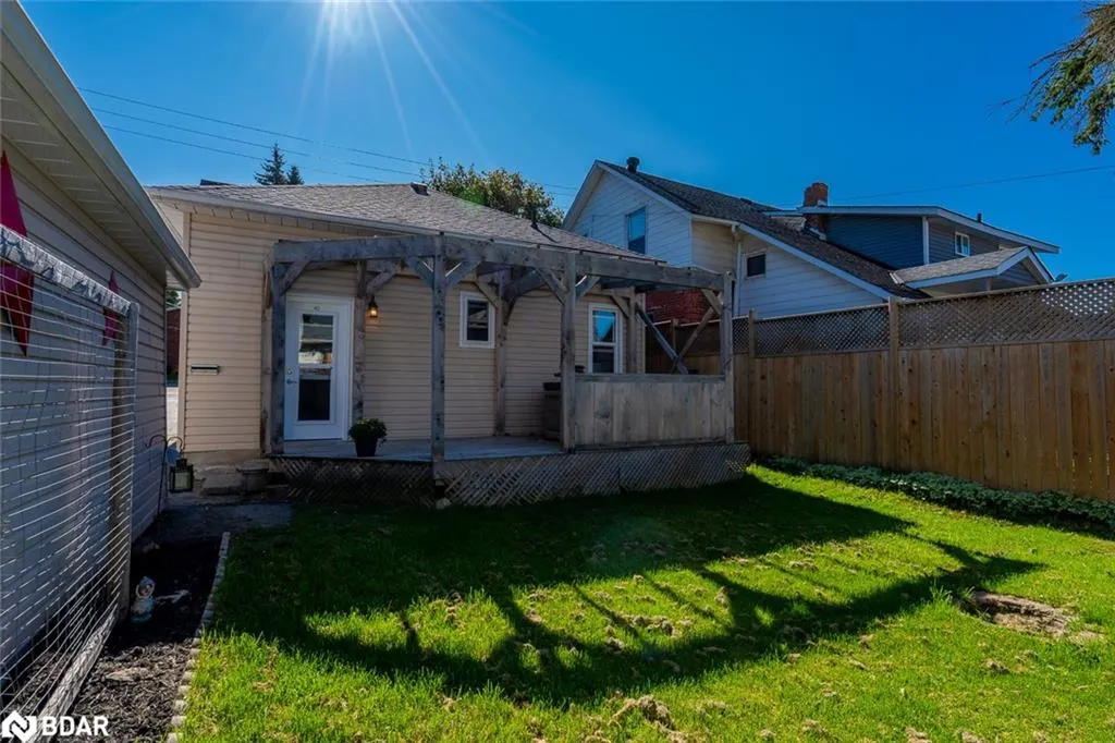 131 Frederick Street East Street