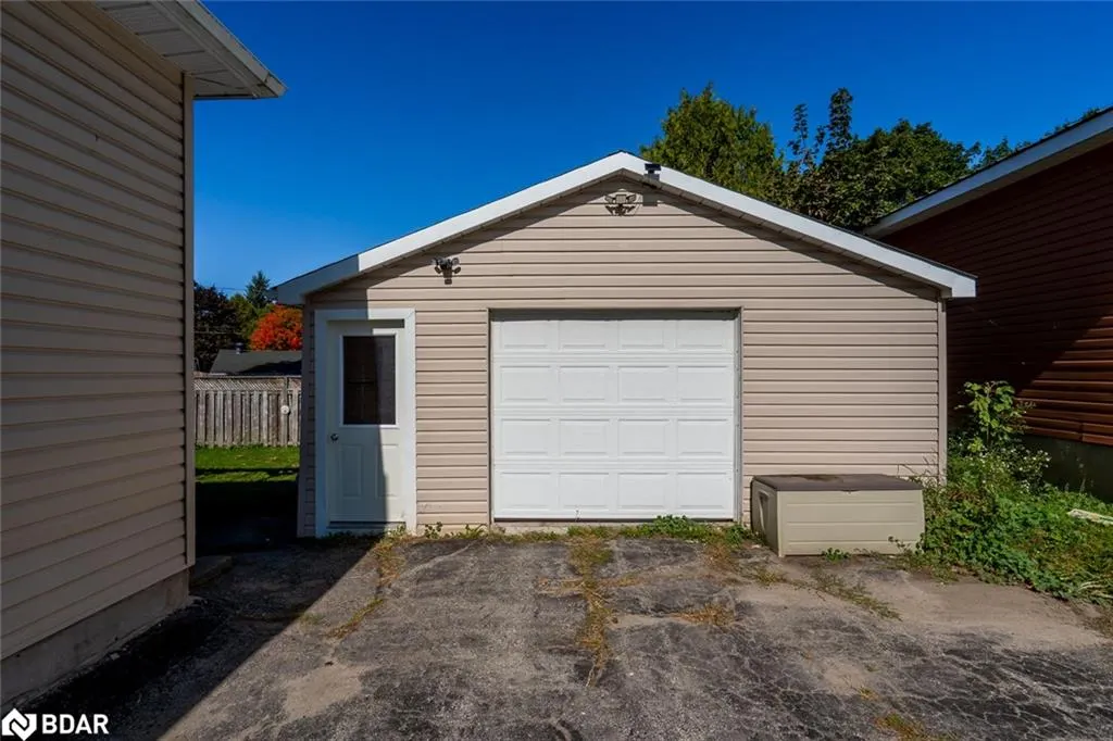 131 Frederick Street East Street