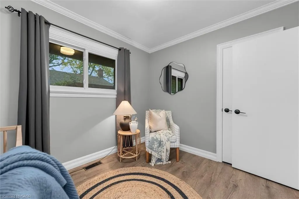 3 Mulock Avenue