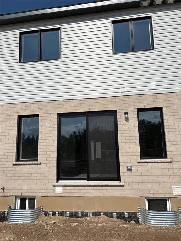 7 Pin Oak Common