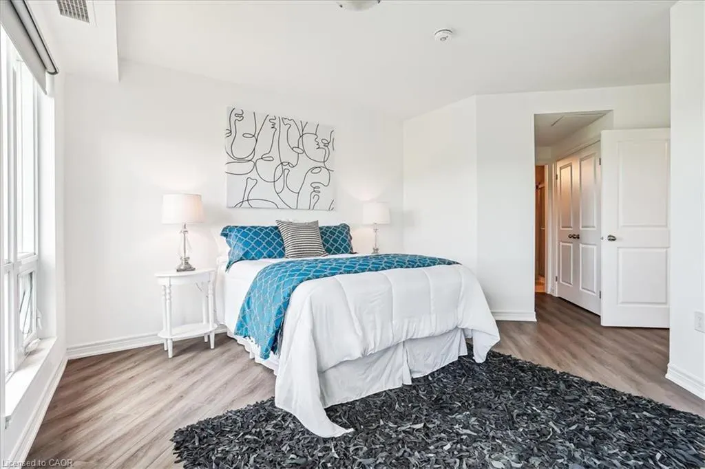 2750 King Street E, #508