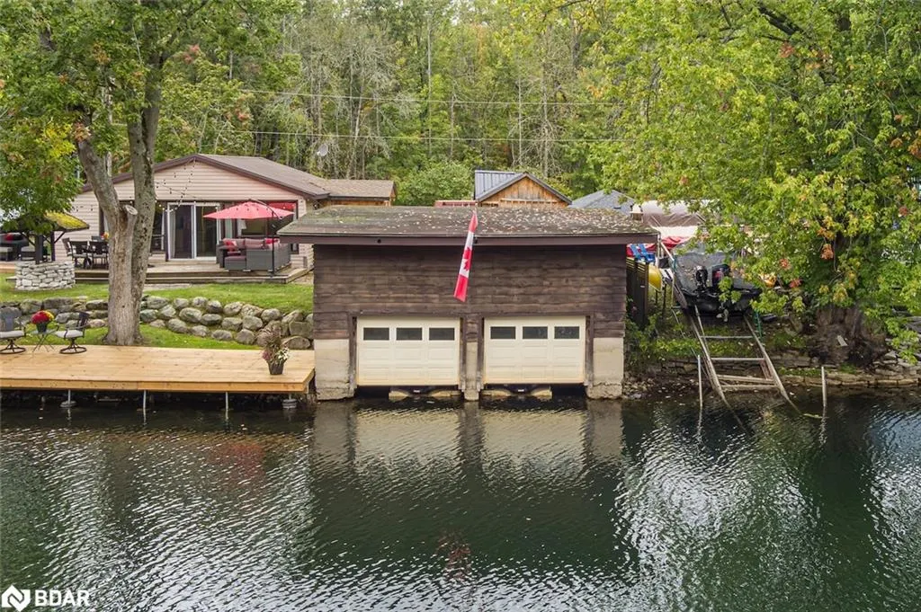 1123 Severn River Road