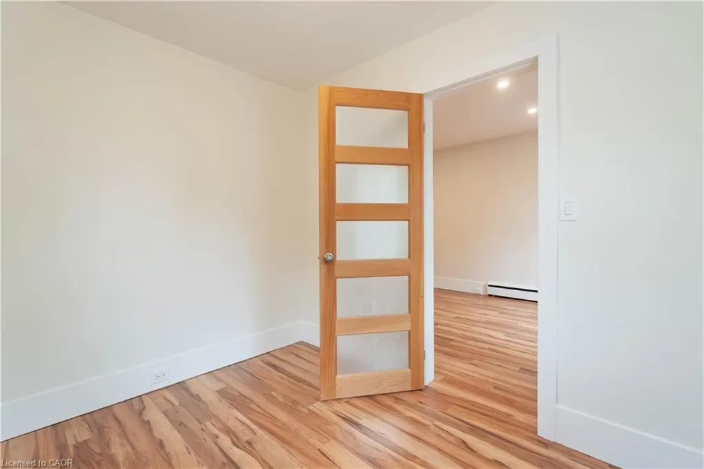 543 Vine Street