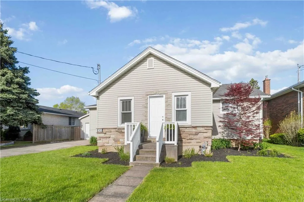 543 Vine Street