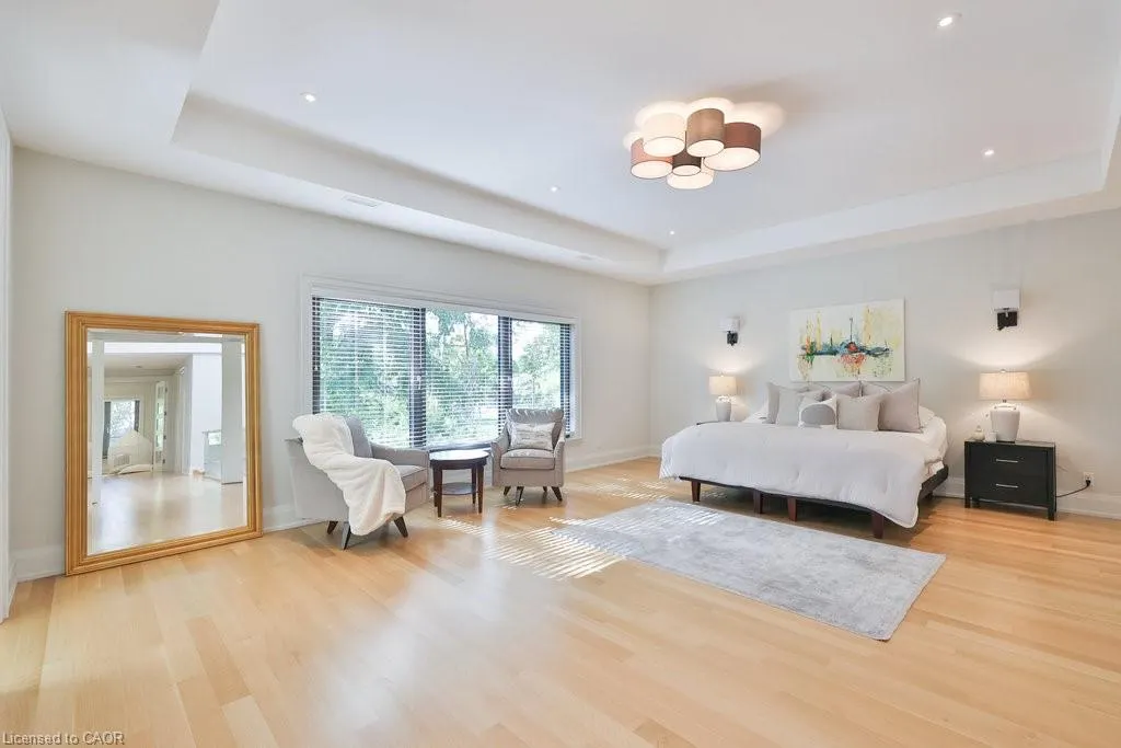 1456 Applewood Road