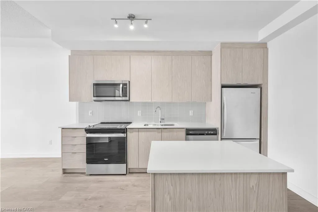 55 Duke Street W, #312