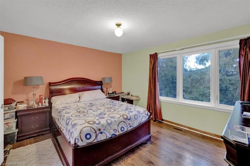 1983 Main Street W, #1