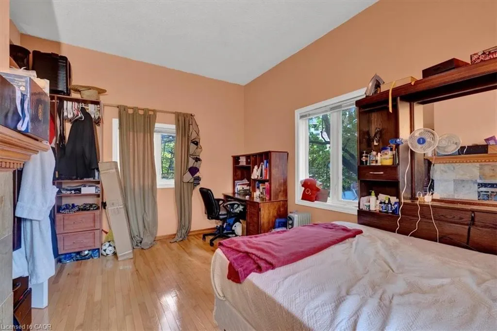 1983 Main Street W, #1