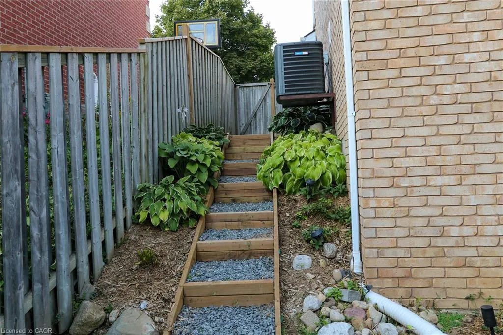 119 Hume Drive