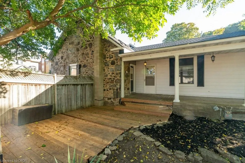 31 Bruce Street