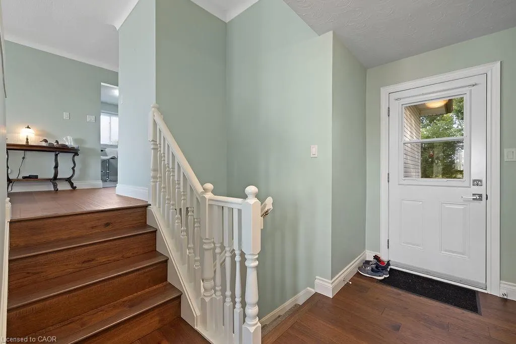 4299 Glancaster Road