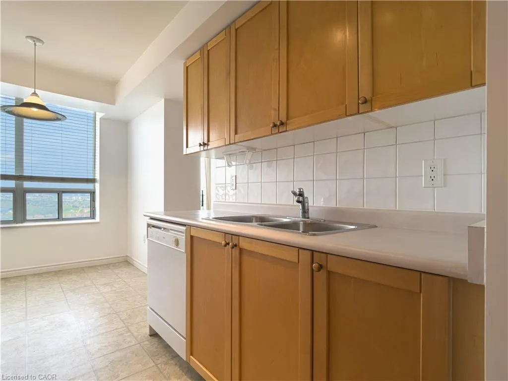 55 Strathaven Road, #1413