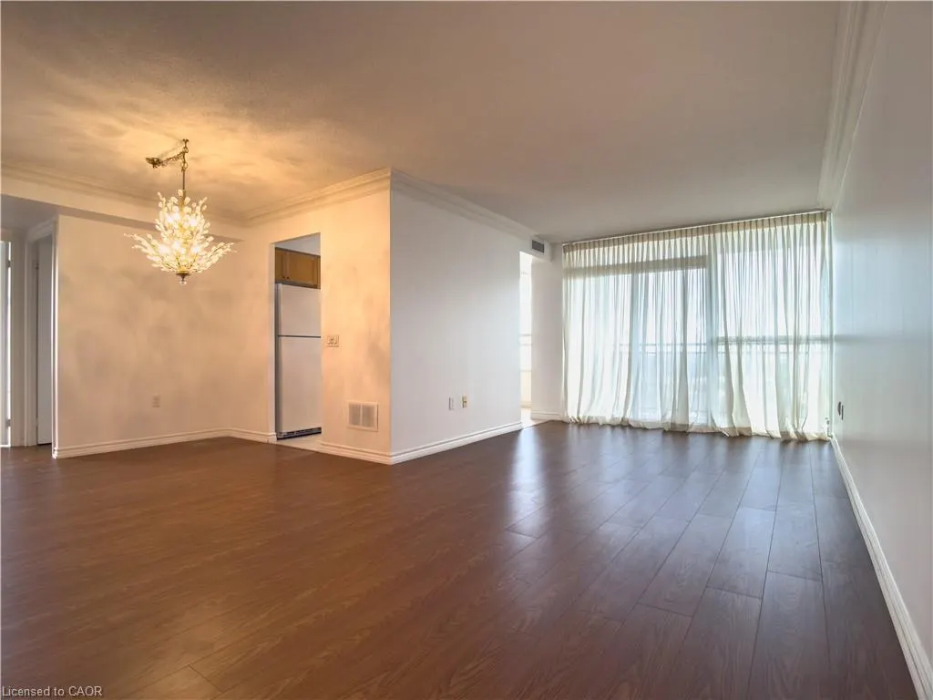 55 Strathaven Road, #1413