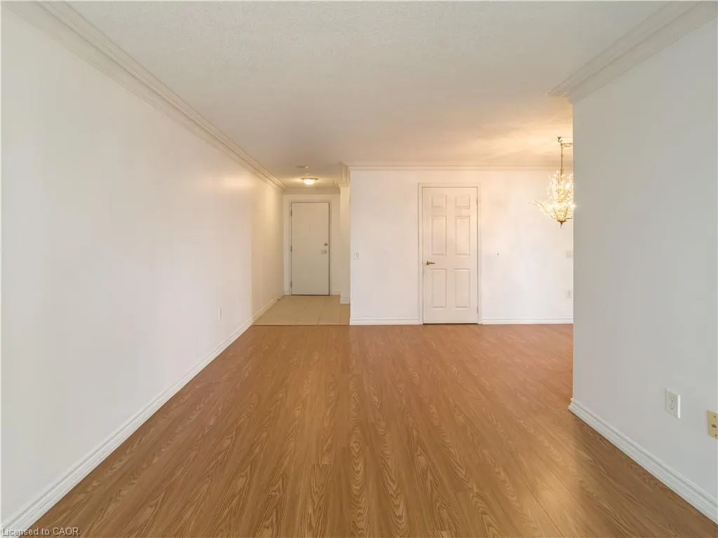 55 Strathaven Road, #1413