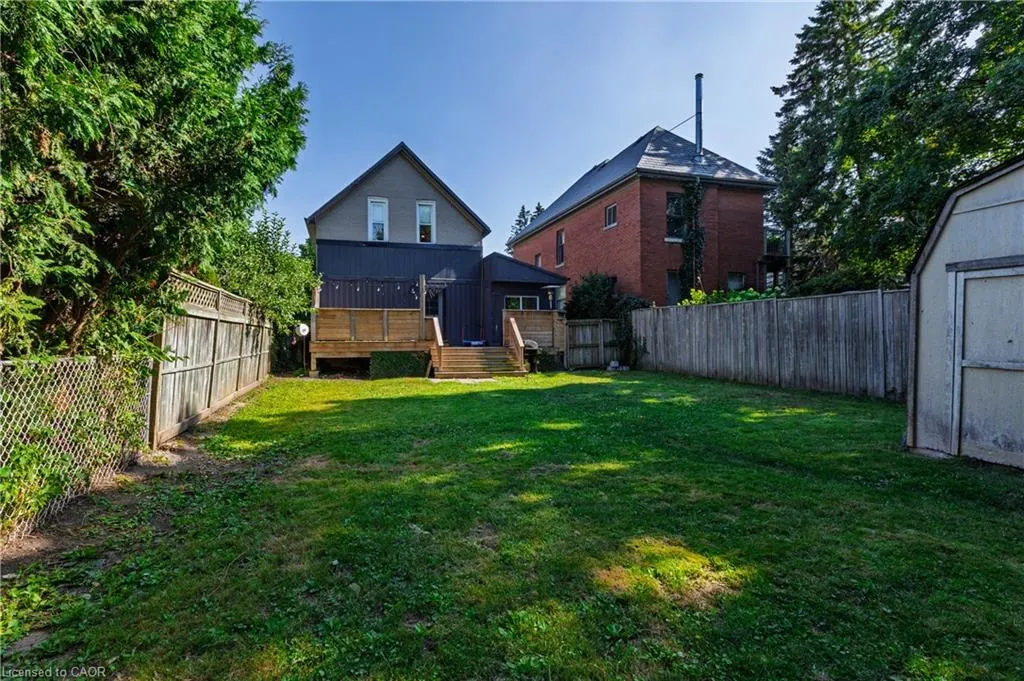 499 Canterbury Street