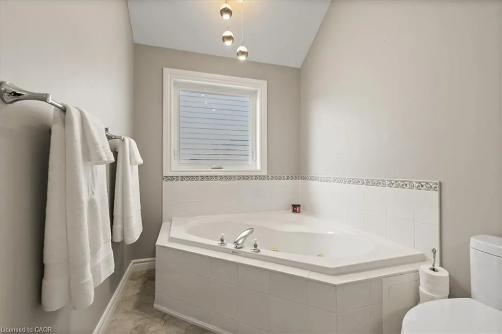 476 Hidden Creek Drive