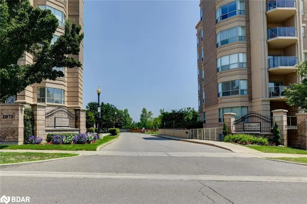 2075 Amherst Heights Drive, #606