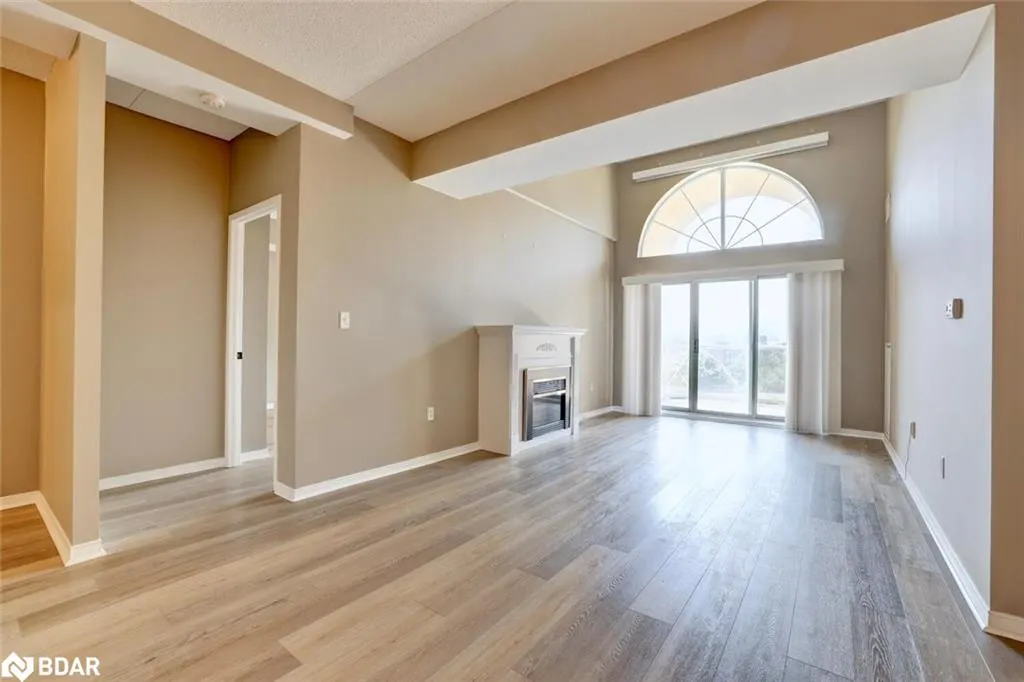 2075 Amherst Heights Drive, #606