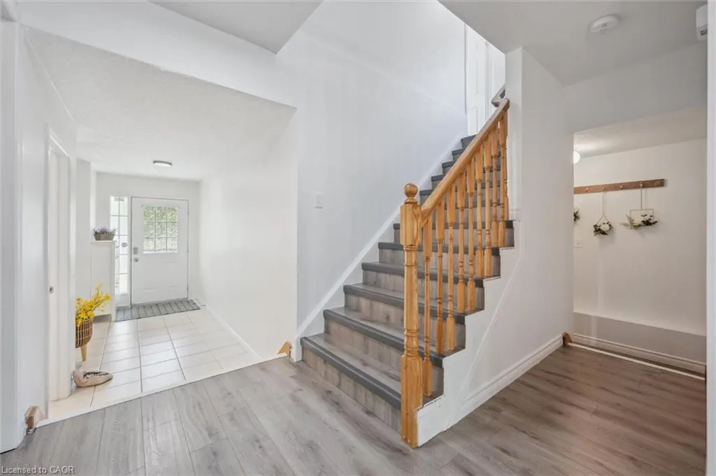 598 Woolgrass Avenue