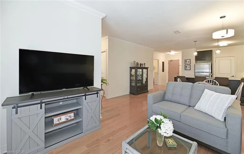 383 Main Street, #112