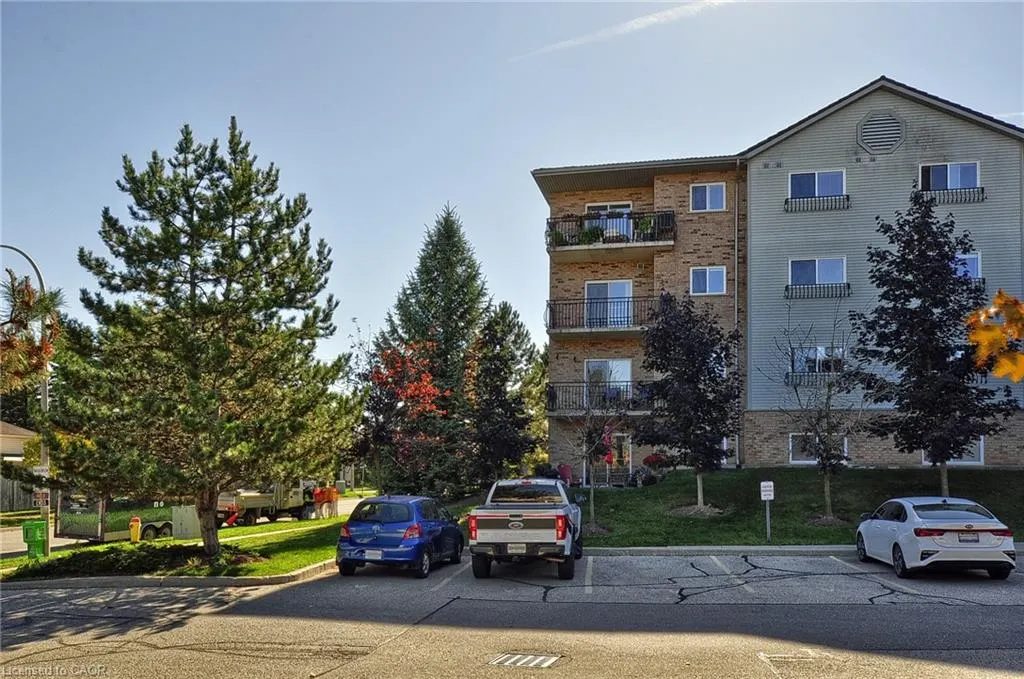 345 Briarmeadow Drive, #302
