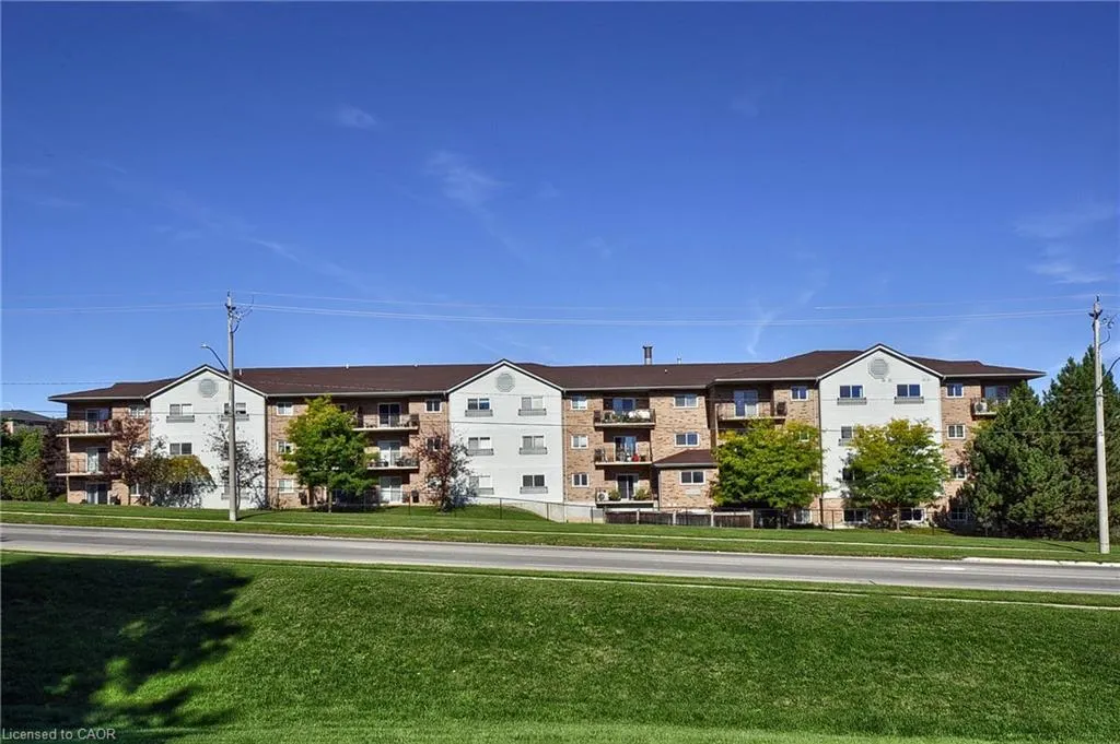 345 Briarmeadow Drive, #302