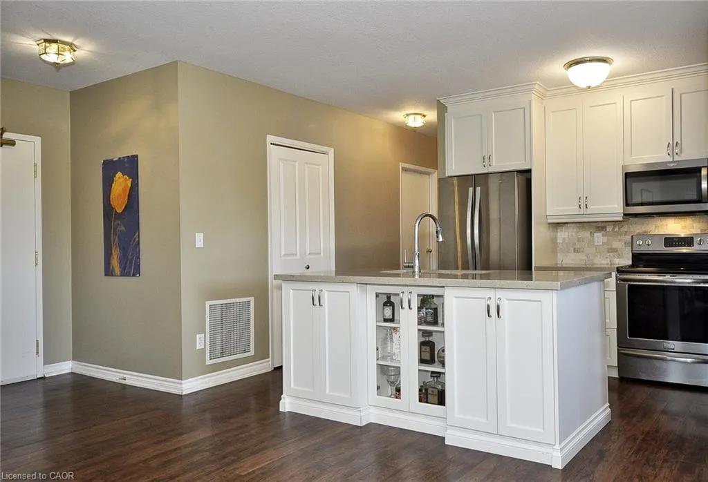 345 Briarmeadow Drive, #302