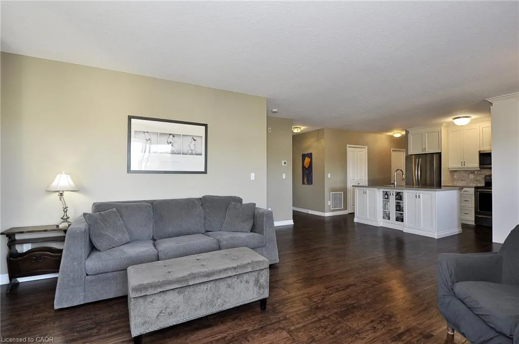 345 Briarmeadow Drive, #302