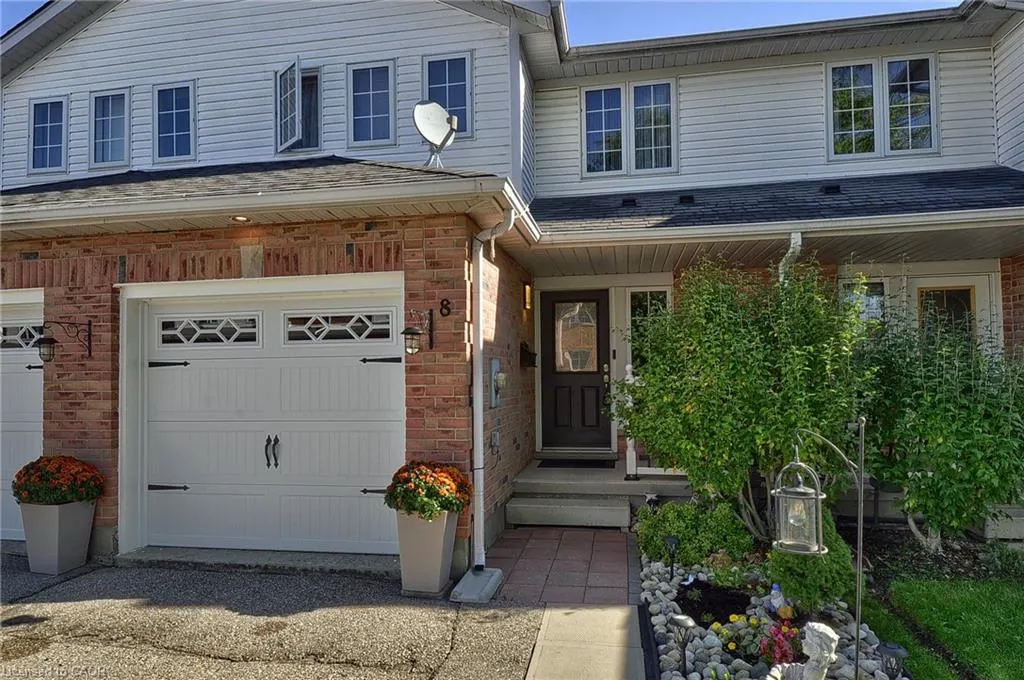 8 Brandy Crescent