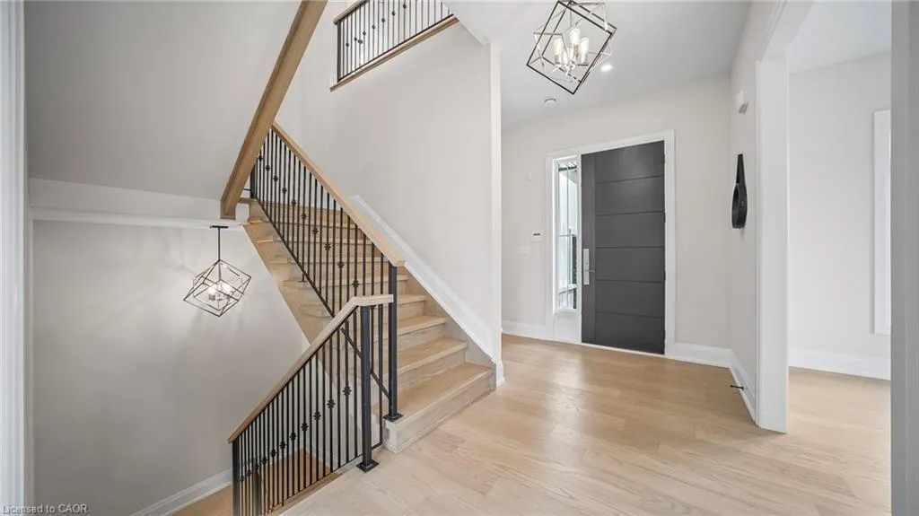 1 West Avenue