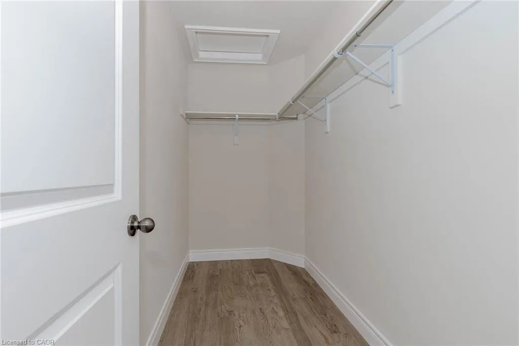 61 Eleanor Avenue, #Upstairs